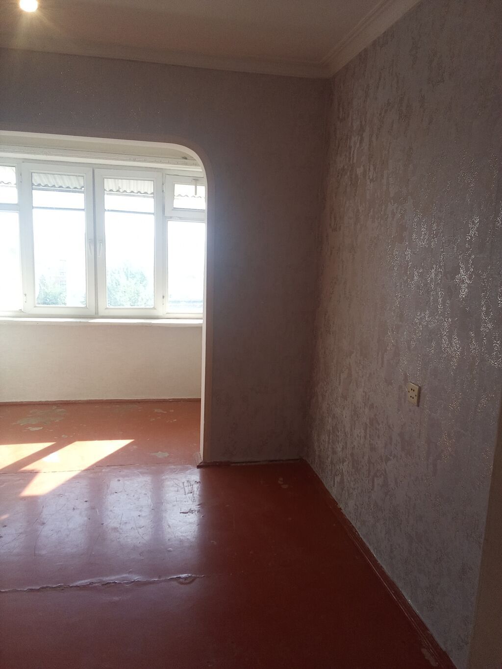 Mənzil kirayə üçün təqdim olunur. - Plan: 3otaq + bağlı balkon/layihə