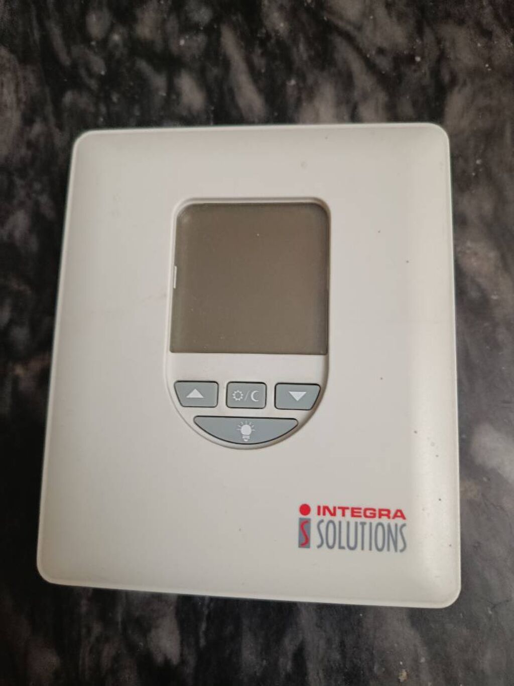 Oprema za grejanje: Ispravan, Skinuo sam ga i sada je višak. Programabilni sobni