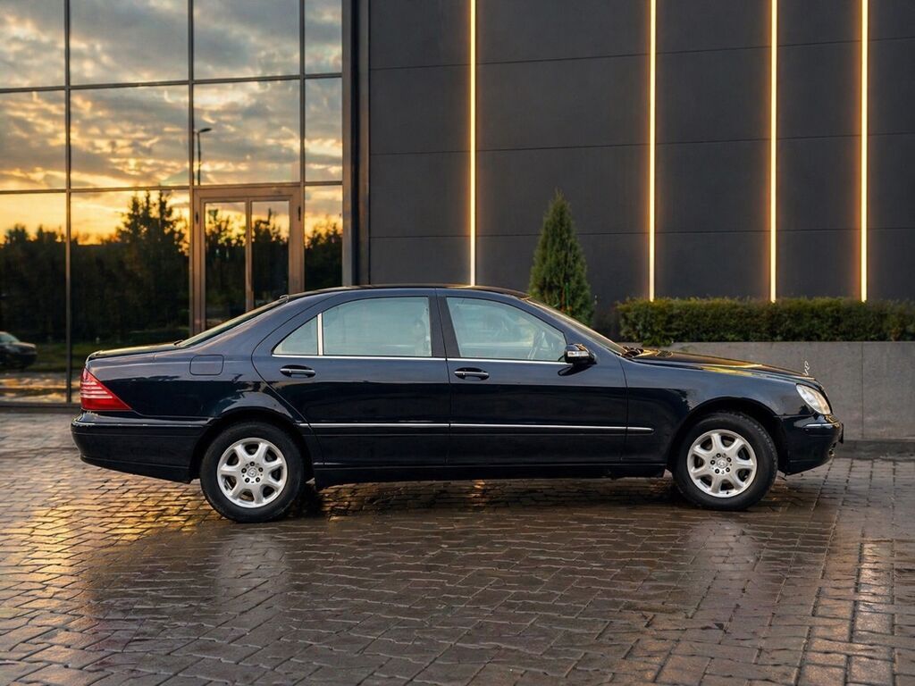 Mercedes-Benz 220: 2003 г., 3.2 л, Автомат, Бензин, Седан: фото 2