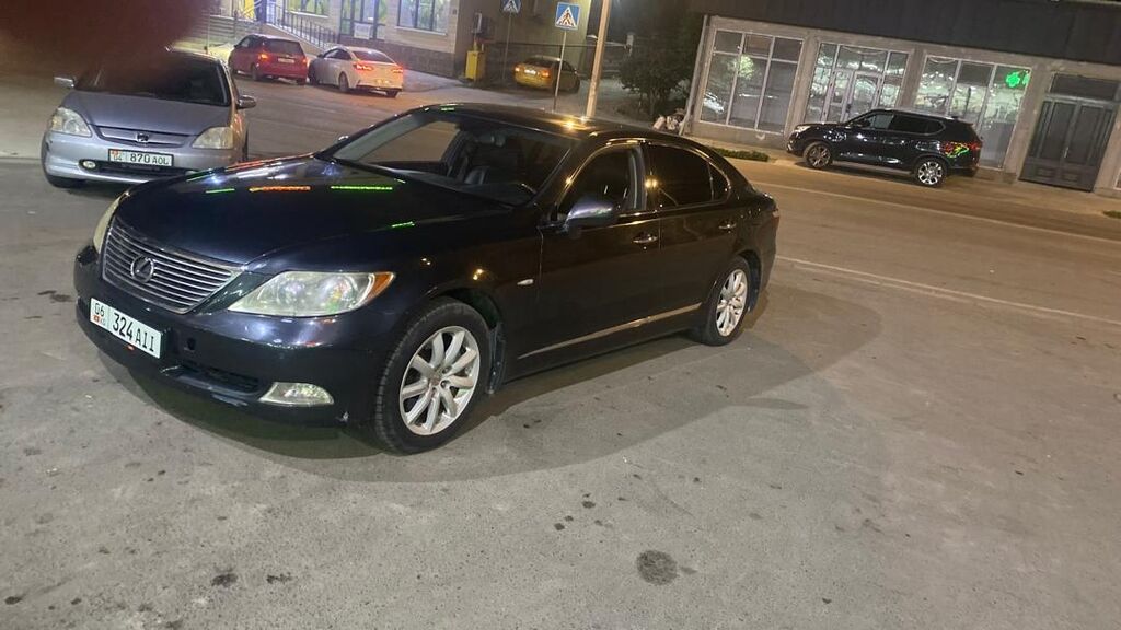 Lexus LS: 2007 г., 4.6 л, Автомат, Бензин, Седан: фото 8