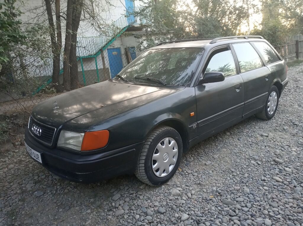 Audi S4: 1993 г., 2.3 л, Механика, Бензин, Универсал: фото 2