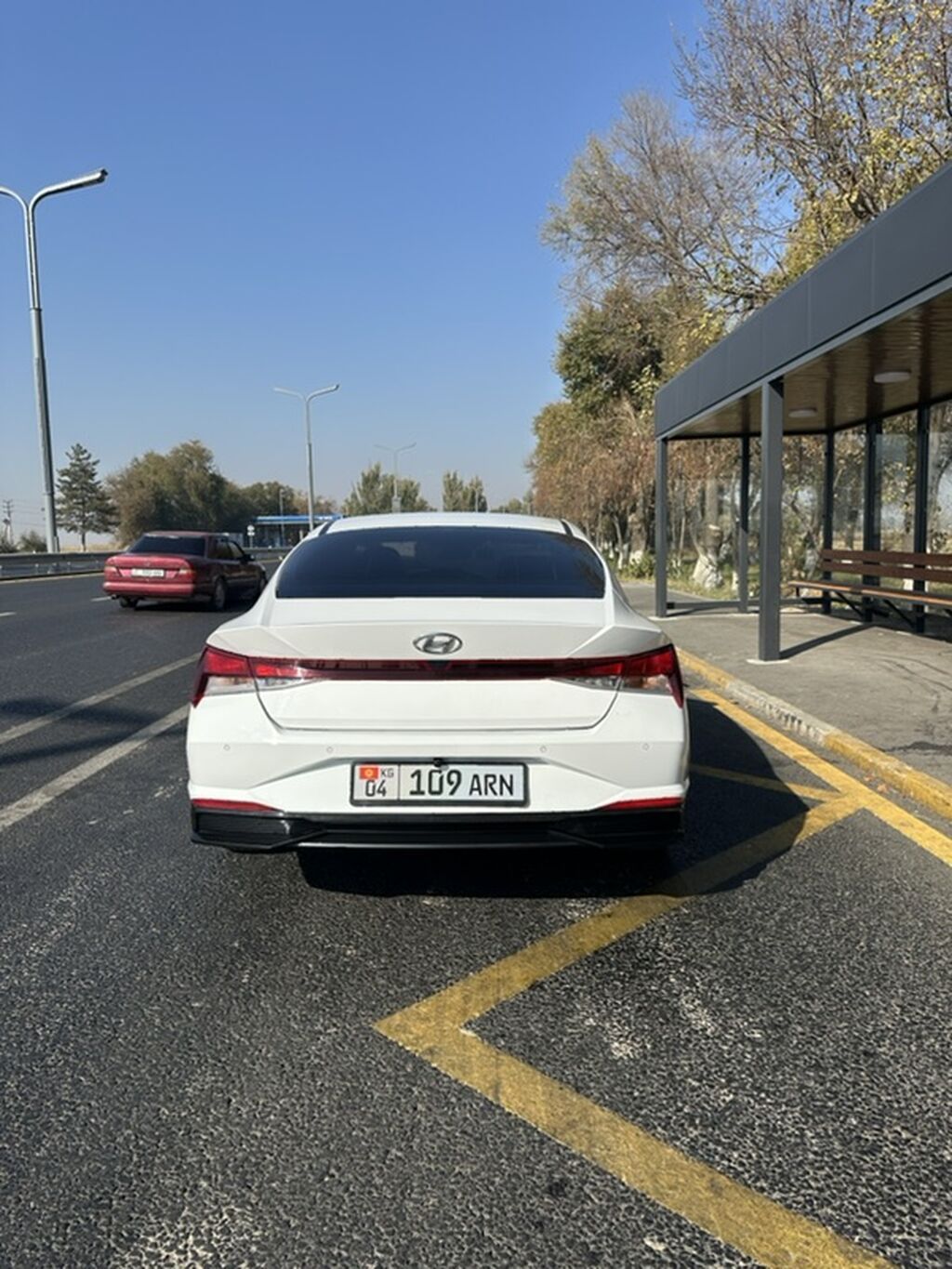 Hyundai Elantra: 2021 г., 1.6 л, Автомат, Гибрид, Седан: фото 4
