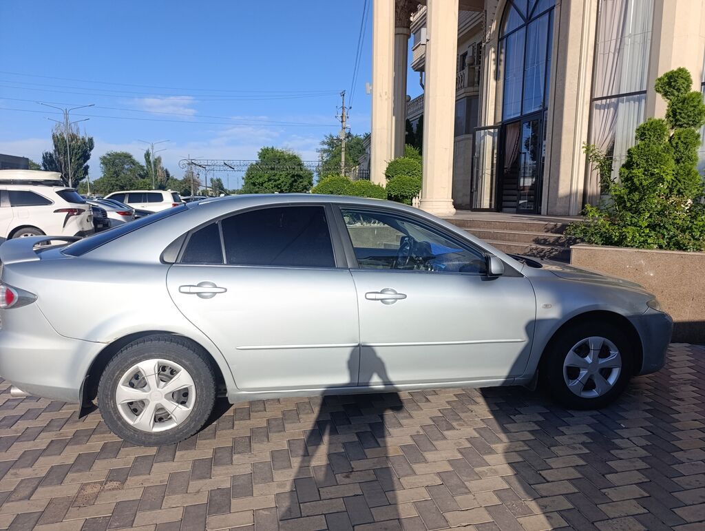 Mazda 6: 2002 г., Автомат, Бензин, Седан: фото 2