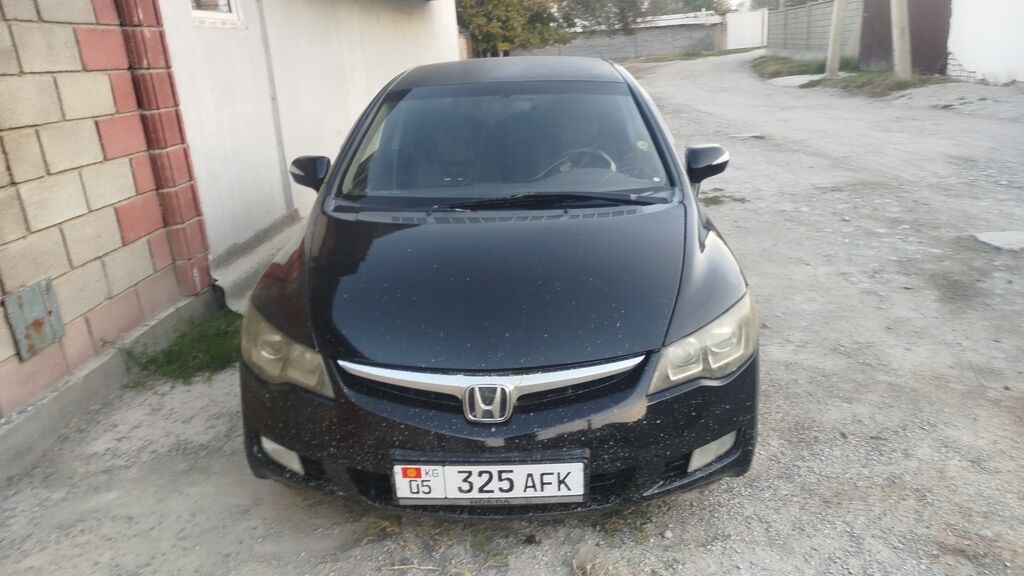 Honda Civic: 2006 г., 1.8 л, Седан: фото 2