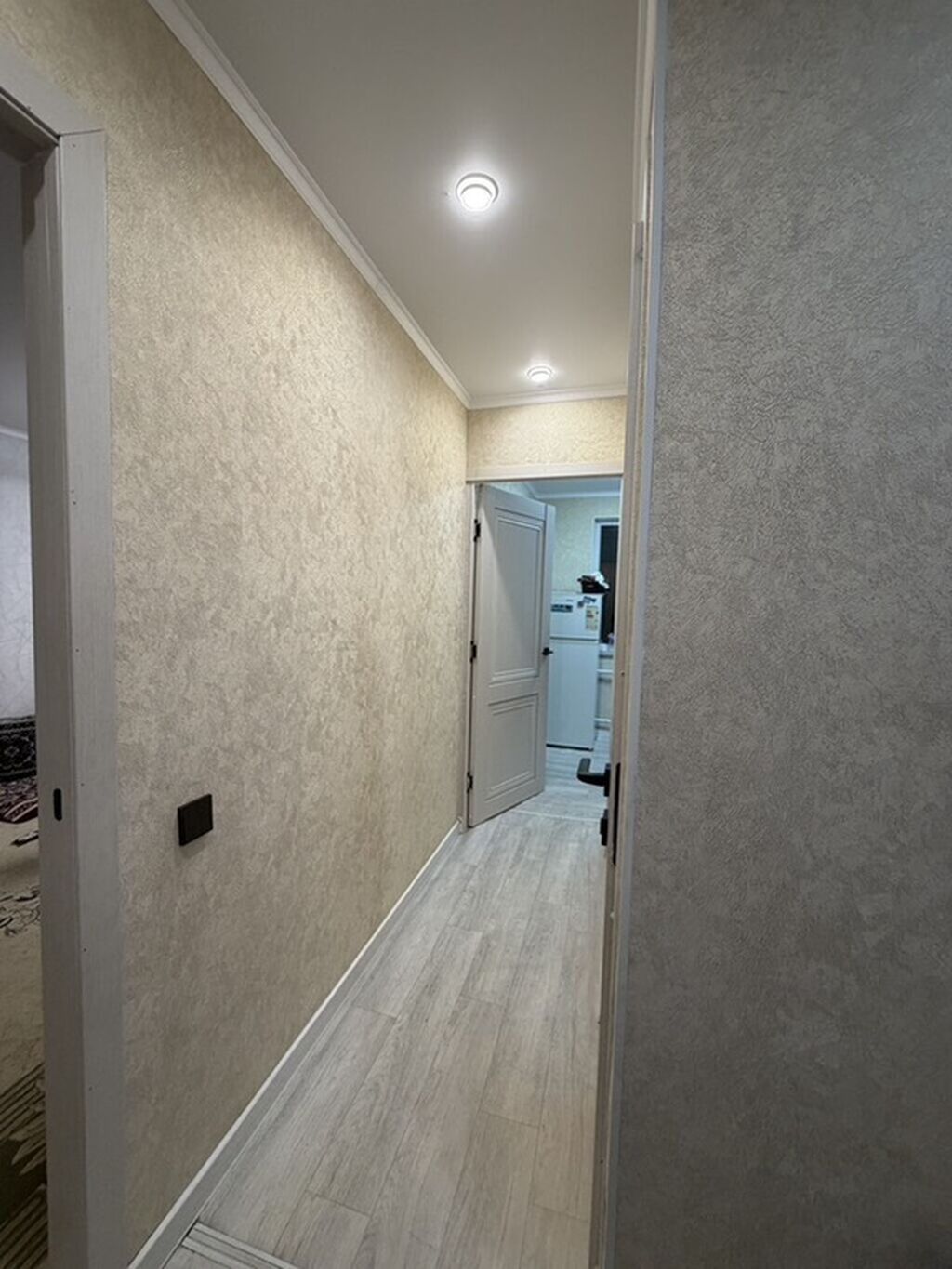 3 комнаты, 58 м², 9 мкр 104 серия, 2 этаж, Свежий ремонт: фото 7