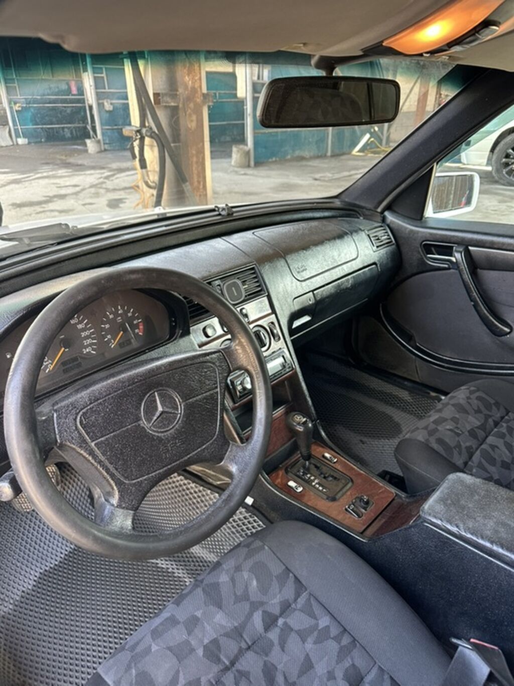 Mercedes-Benz C-Class: 1997 г., 1.8 л, Автомат, Бензин, Седан: фото 7