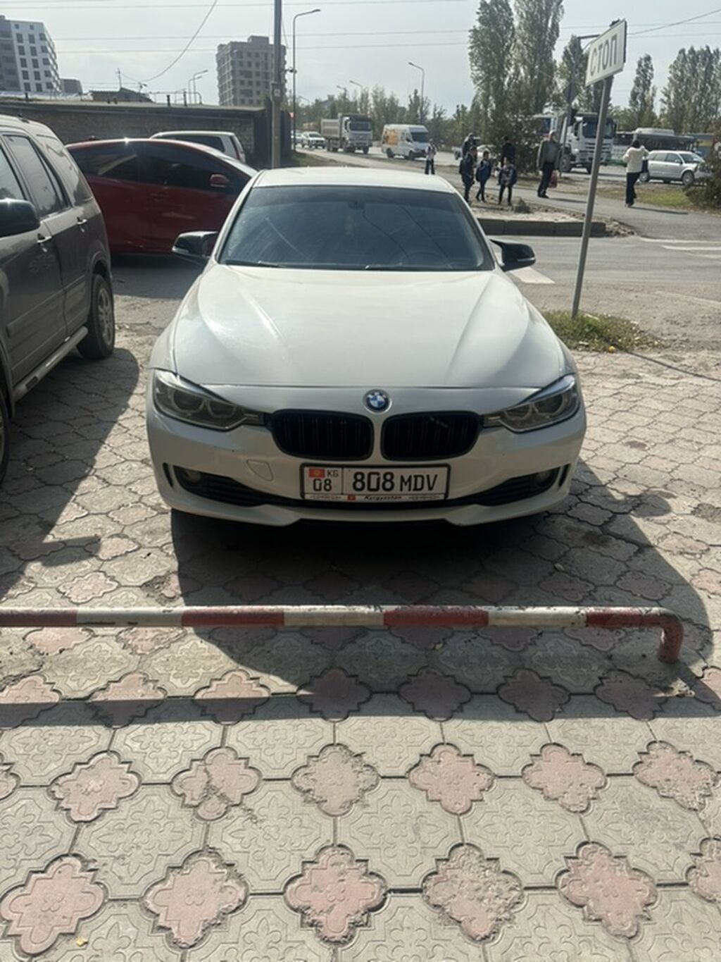 BMW 3 series: 2014 г., 1.6 л, Автомат, Бензин, Седан: фото 2
