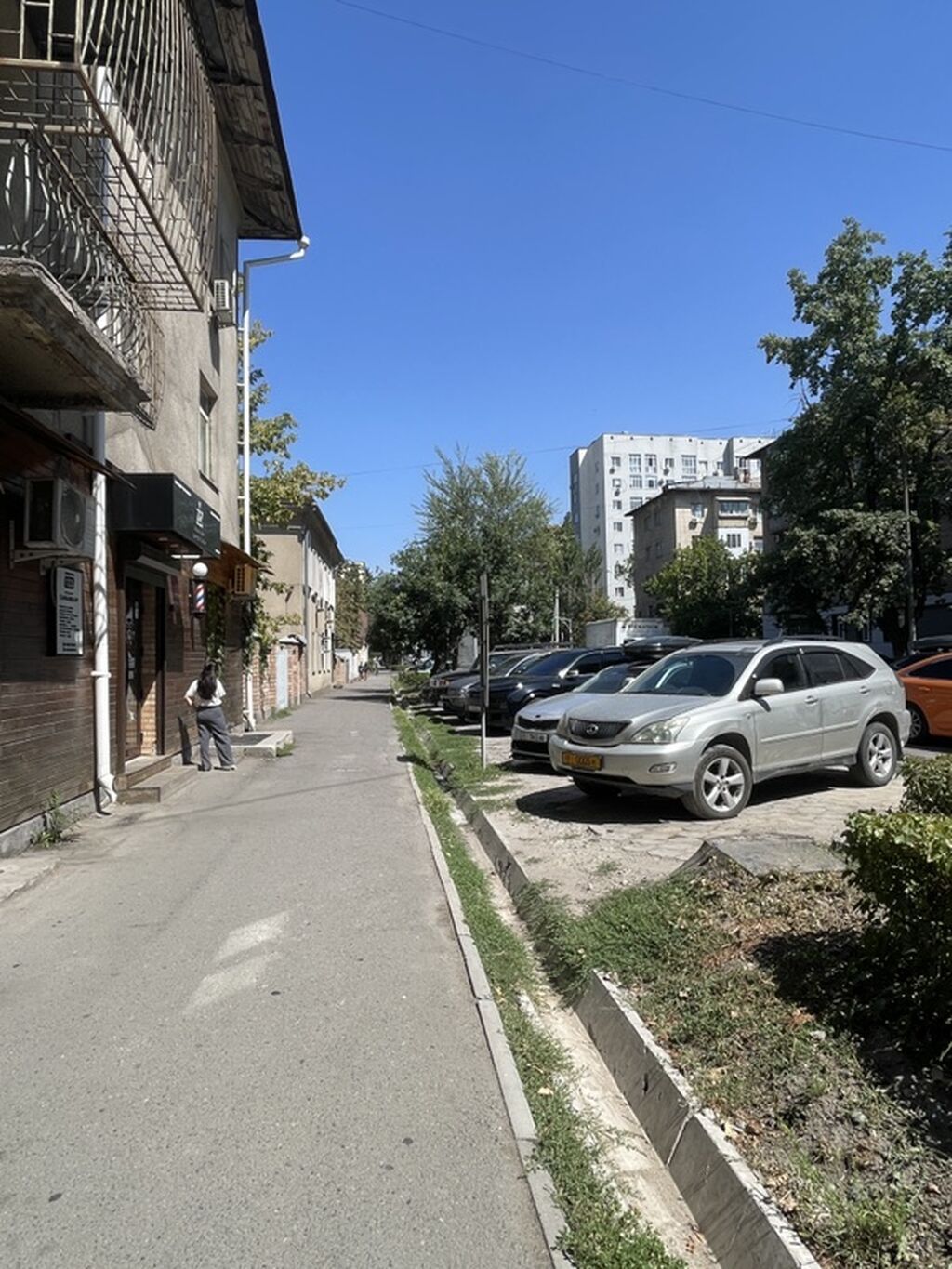 Продажа офисов 65 м², Без ремонта, Без мебели, Многоэтажное здание, 1 этаж: фото 6