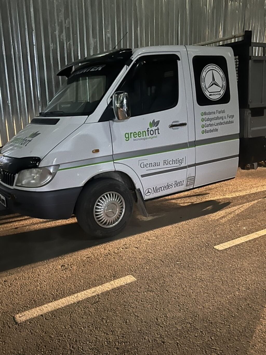 Mercedes-Benz Sprinter — бортовой грузовик - Кузов: открытая бортовая: фото 3