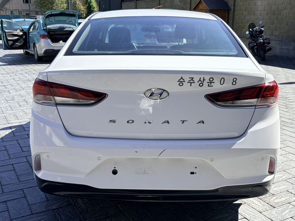 Hyundai Sonata: 2022 г., 2 л, Автомат, Бензин, Седан: фото 4
