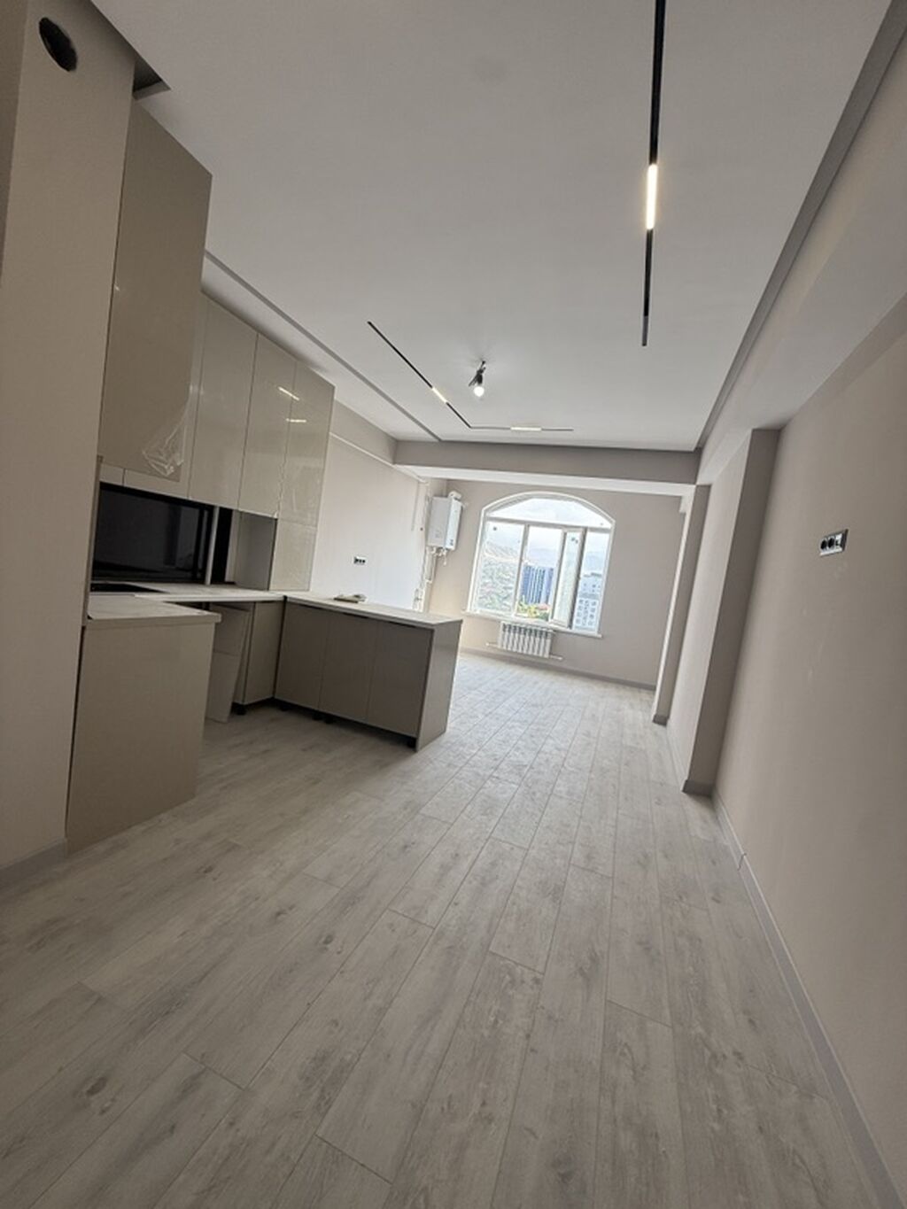 Студия, 43 м², Элитка, 14 этаж, Дизайнерский ремонт: фото 3