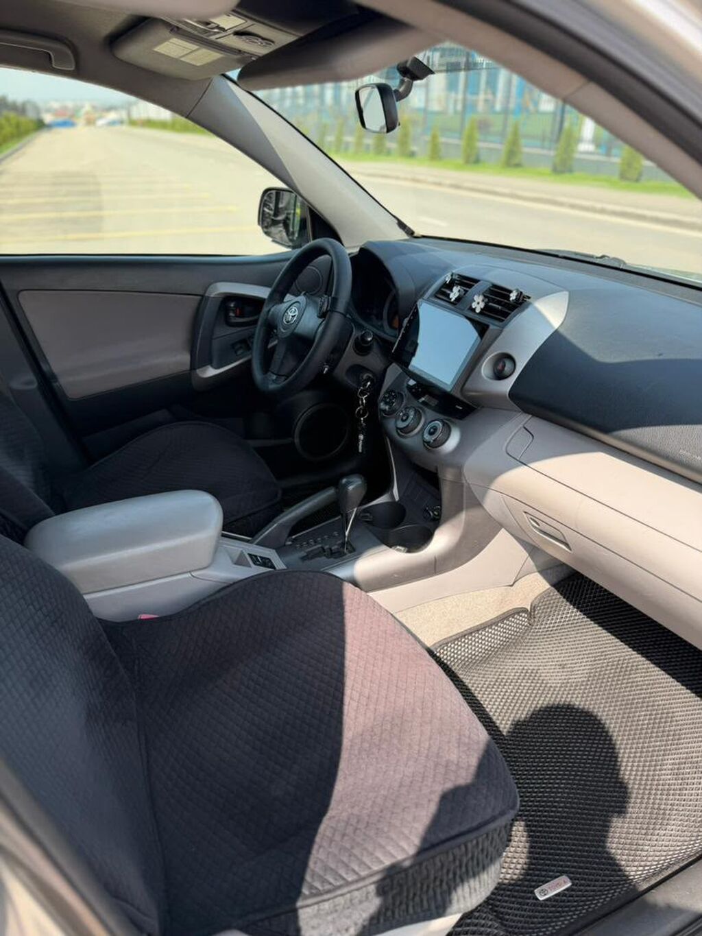 Toyota RAV4: 2006 г., 2.4 л, Автомат, Бензин, Кроссовер: фото 7