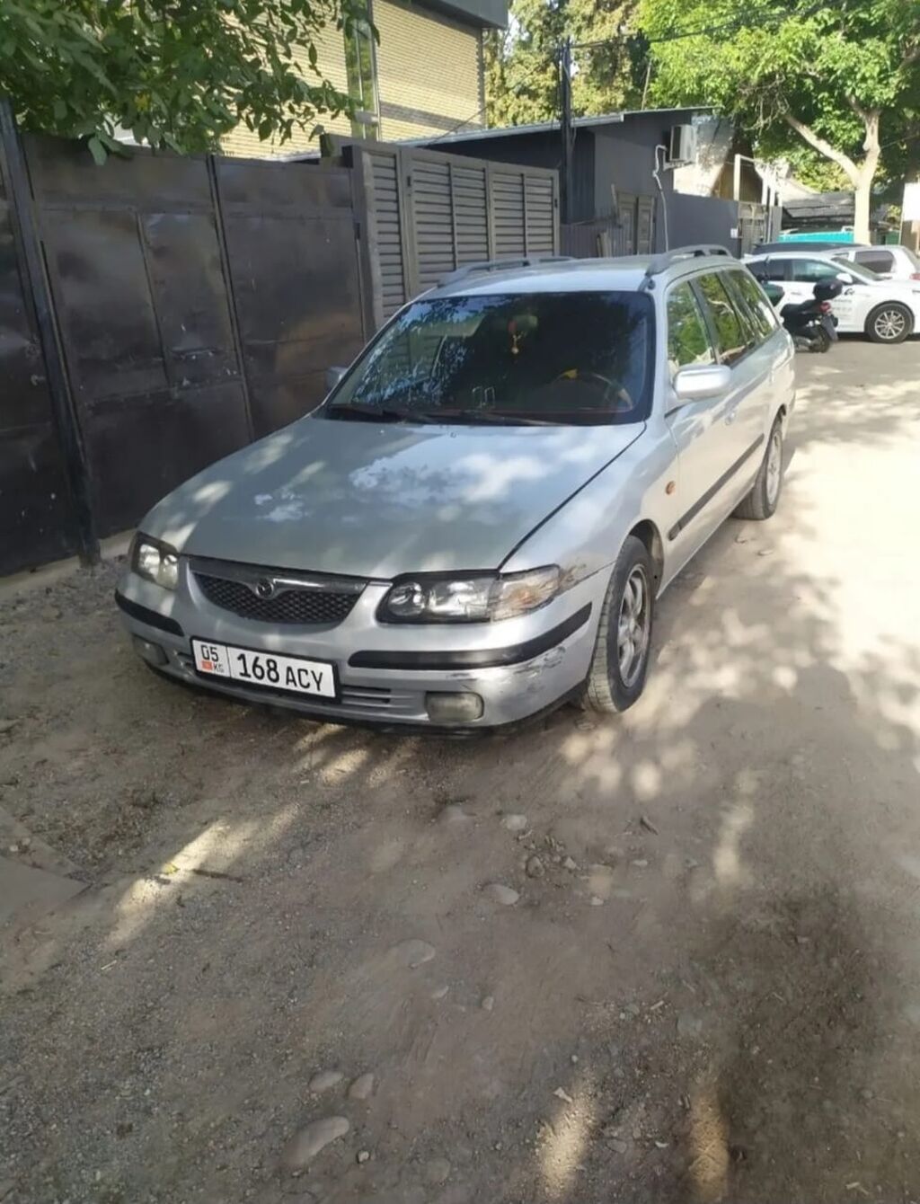Mazda 626: 1999 г., 2 л, Механика, Газ, Универсал: фото 1