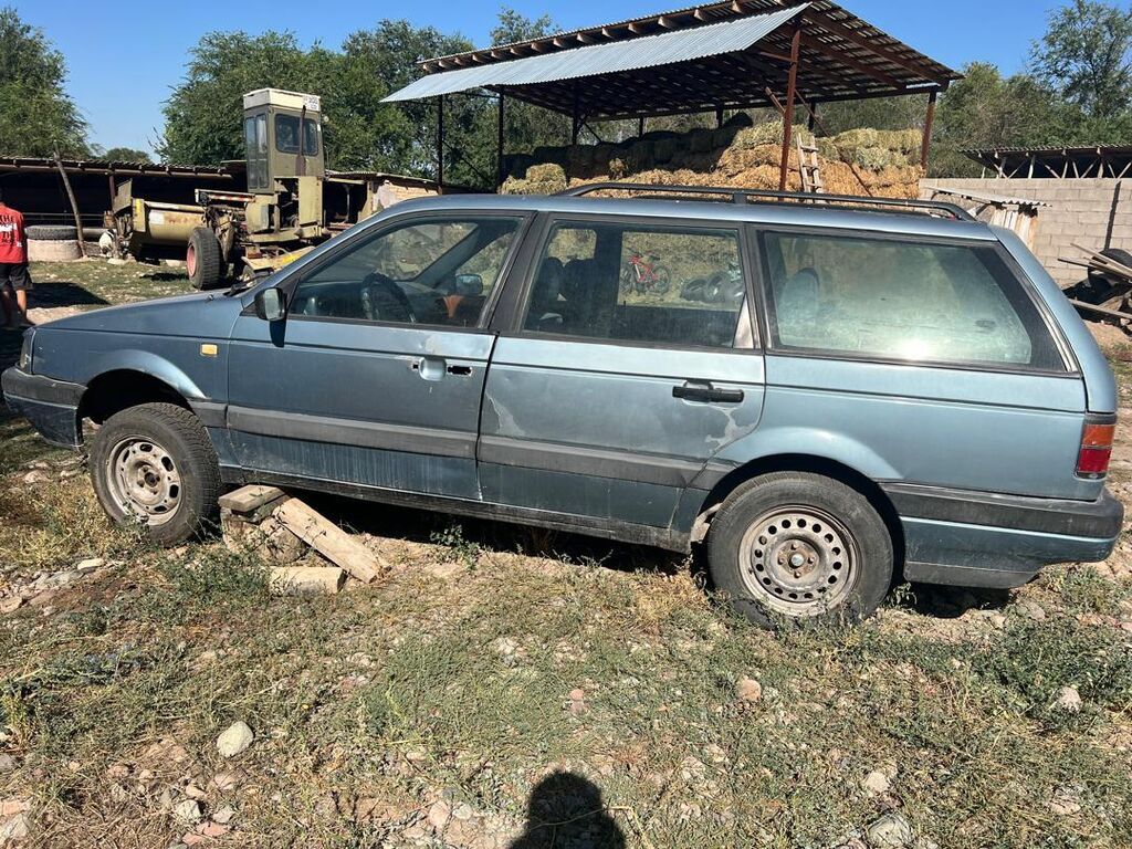 Volkswagen Passat Variant: 1991 г., 1.8 л, Механика, Бензин, Универсал: фото 2