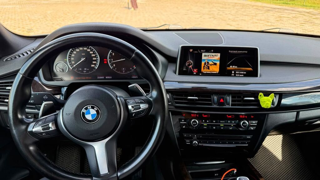 BMW X5: 2016 г., 3 л, Автомат, Бензин, Кроссовер: фото 8