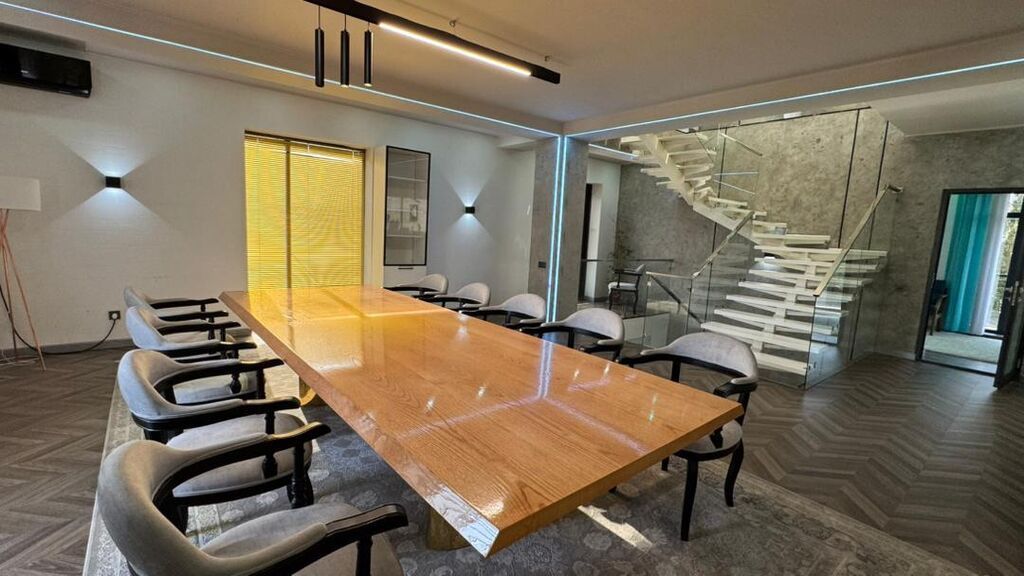 450 м², 5 комнат: фото 6