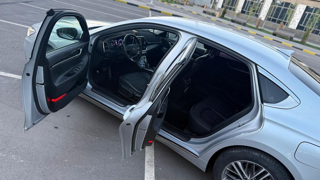 Hyundai Grandeur: 2019 г., 3 л, Автомат, Газ, Седан: фото 6