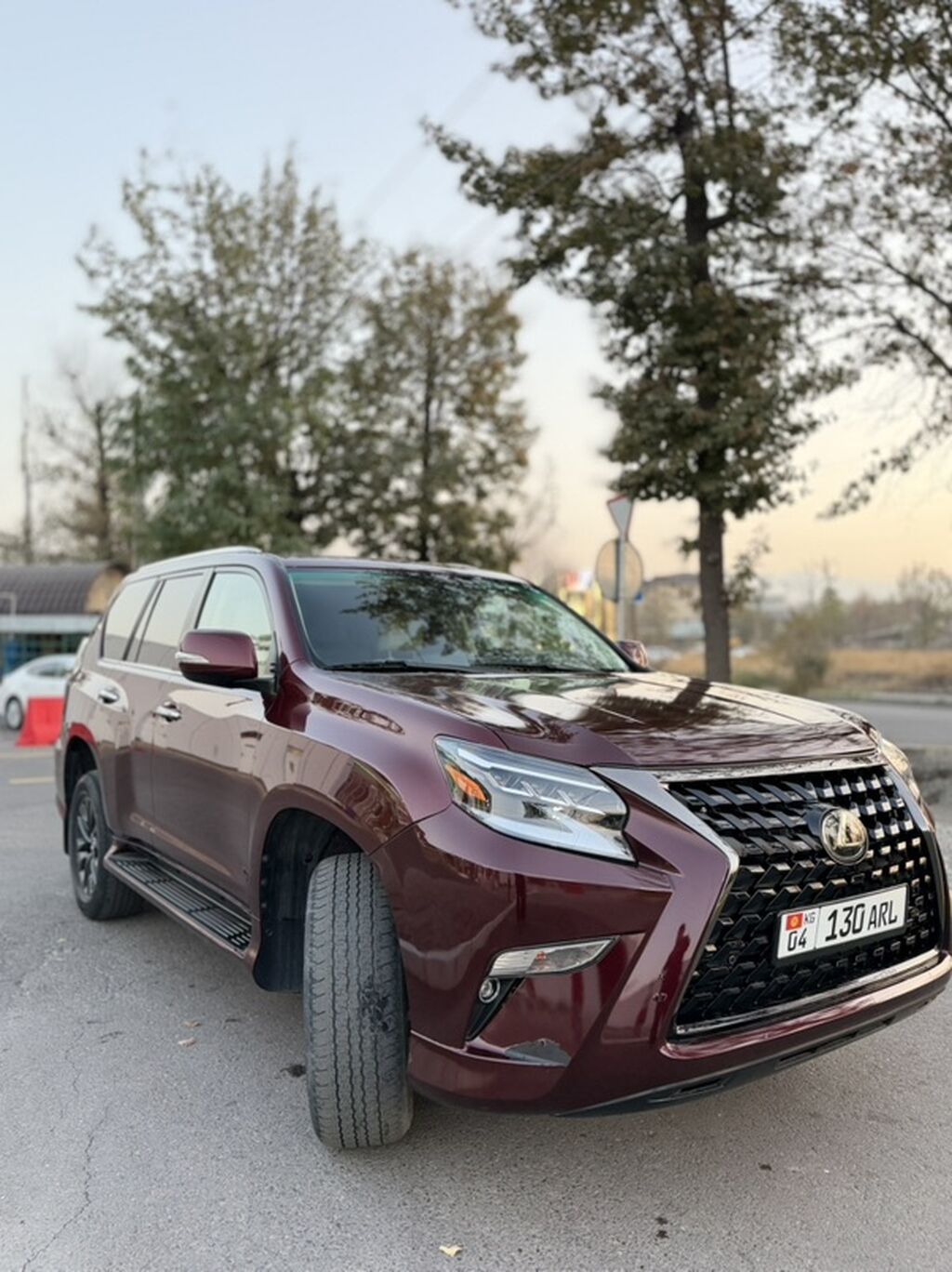 Lexus GX: 2021 г., 4.6 л, Автомат, Бензин, Внедорожник: фото 2