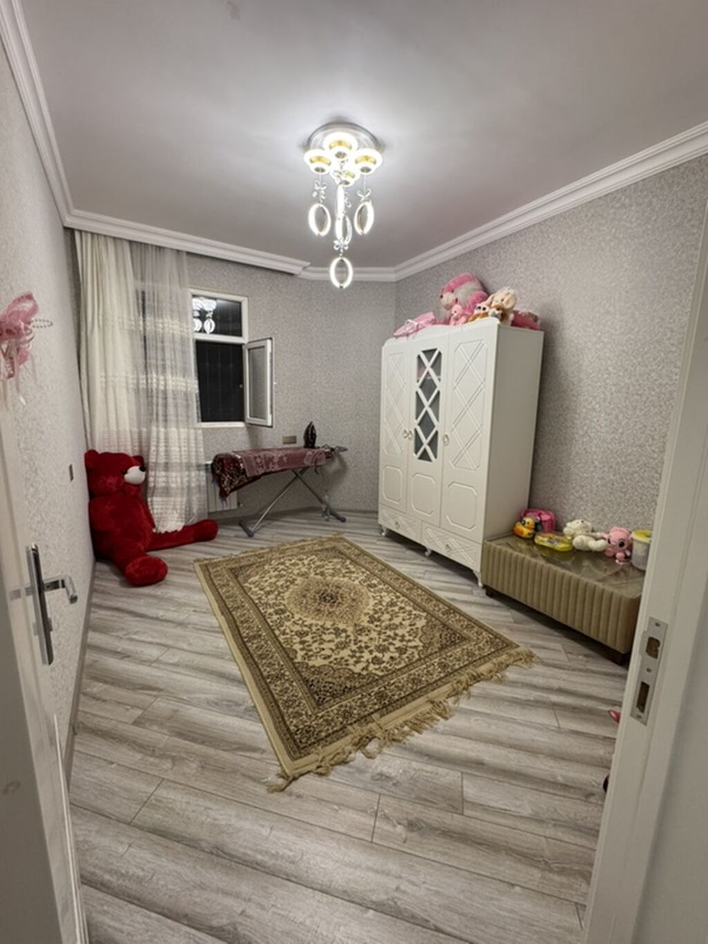 Bakı, 140 kv. m, 4 otaqlı, Kombi, Qaz, İşıq