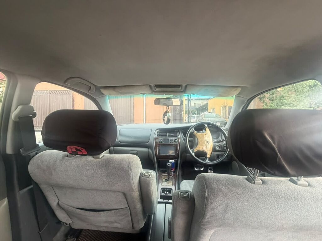 Mitsubishi Diamante: 1995 г., 2.5 л, Автомат, Бензин, Седан: фото 3