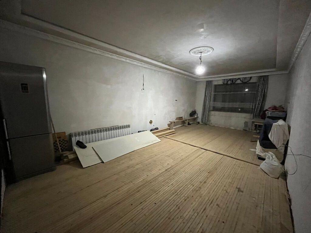 Zabrat 5 otaqlı, 265 kv. m, Orta təmir