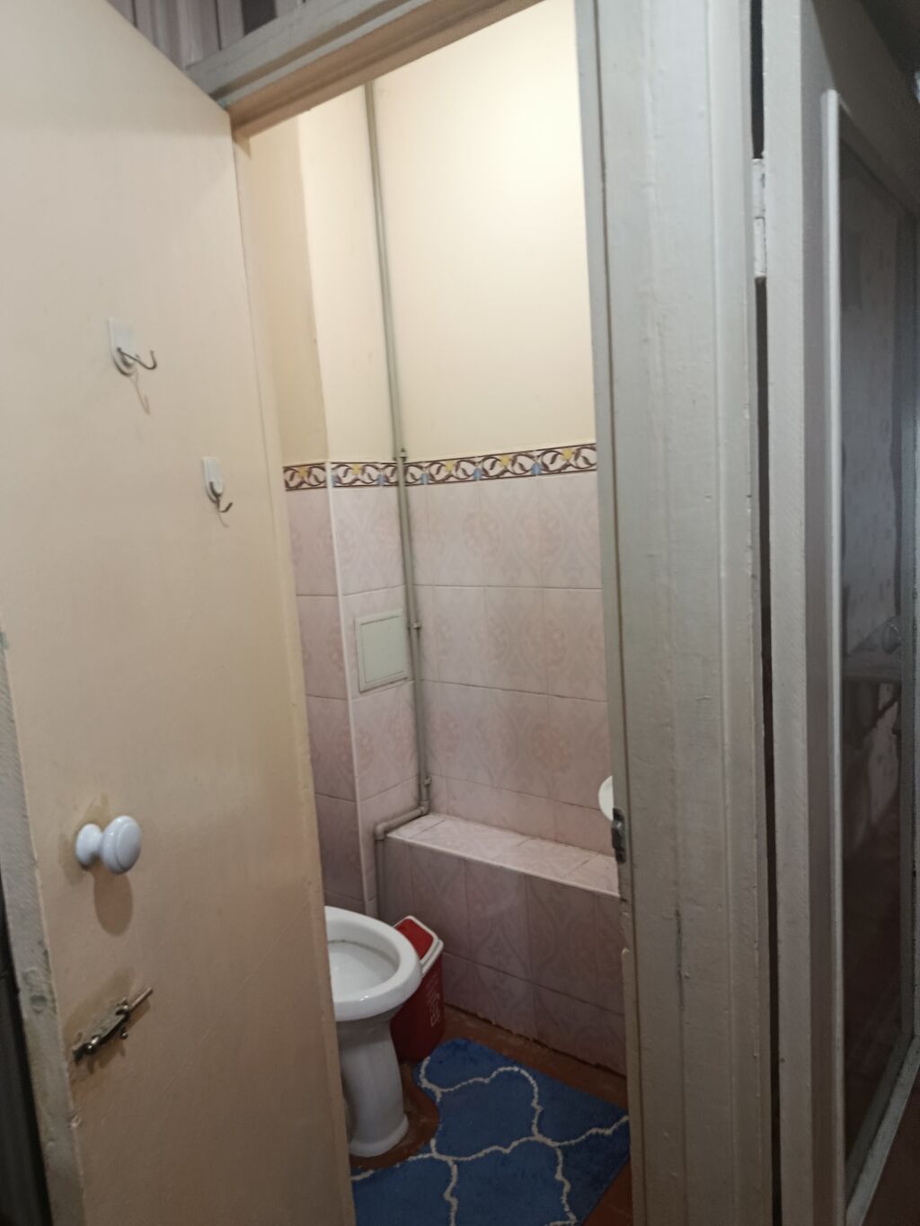3 комнаты, 68 м², 106 серия, 1 этаж, Евроремонт: фото 4