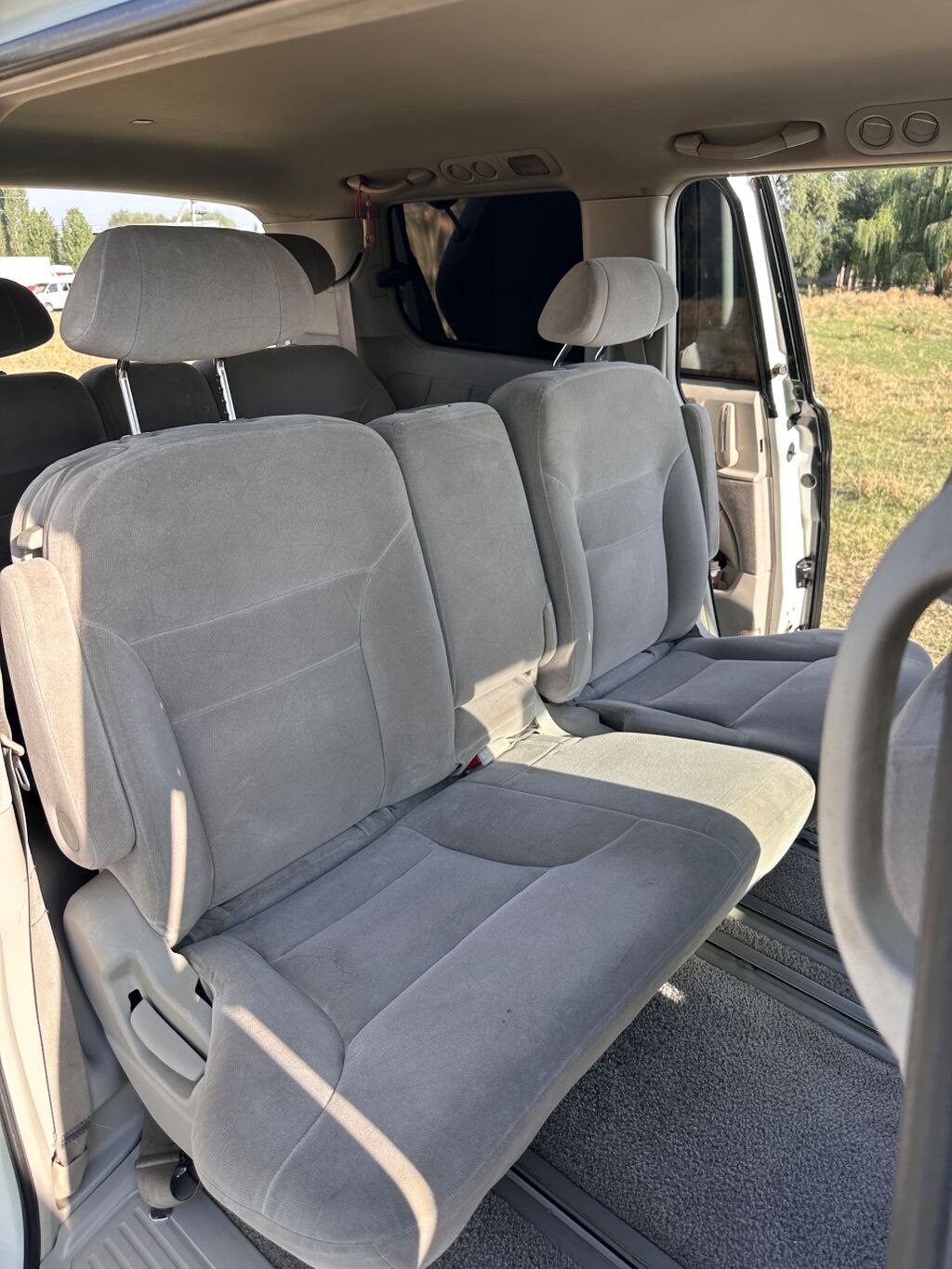 Honda Elysion: 2004 г., 3 л, Автомат, Бензин, Минивэн: фото 7