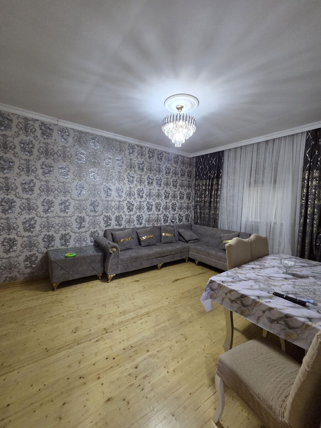 3 otaqlı, 82 kv. m, Yeni təmirli