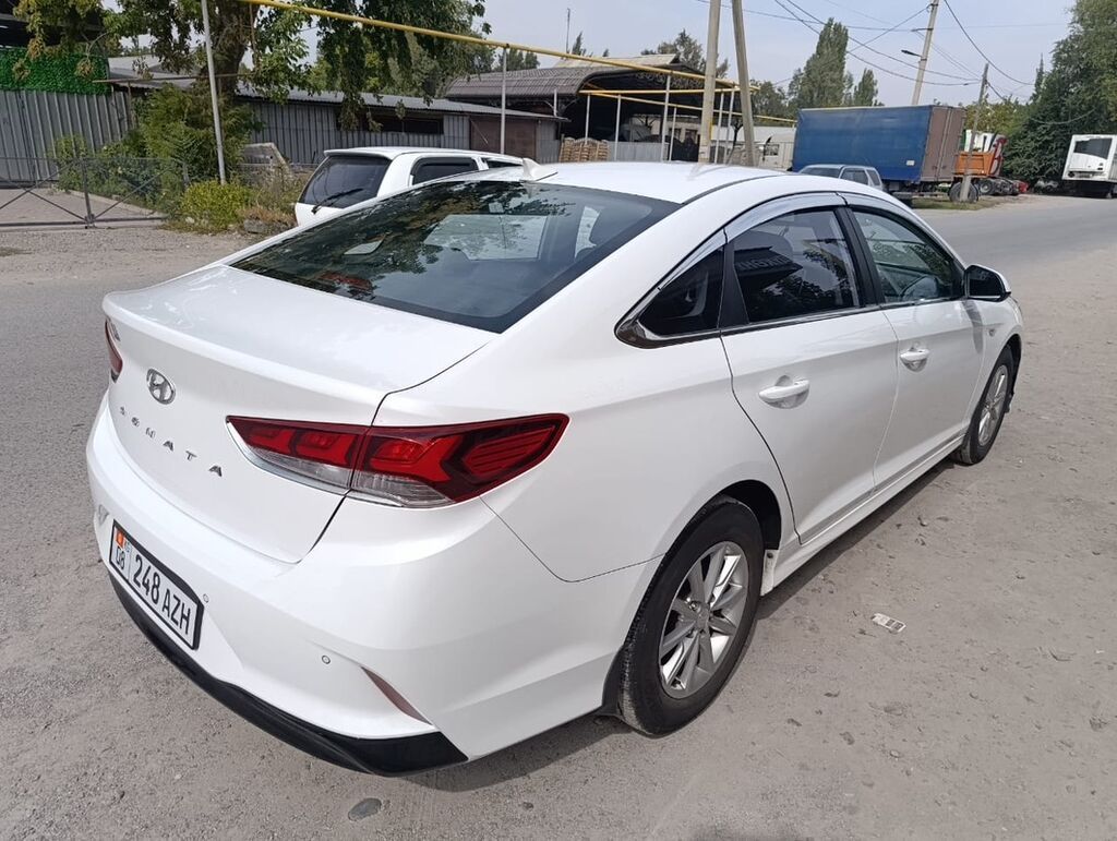 Hyundai Sonata: 2021 г., 2 л, Автомат, Газ, Седан: фото 4