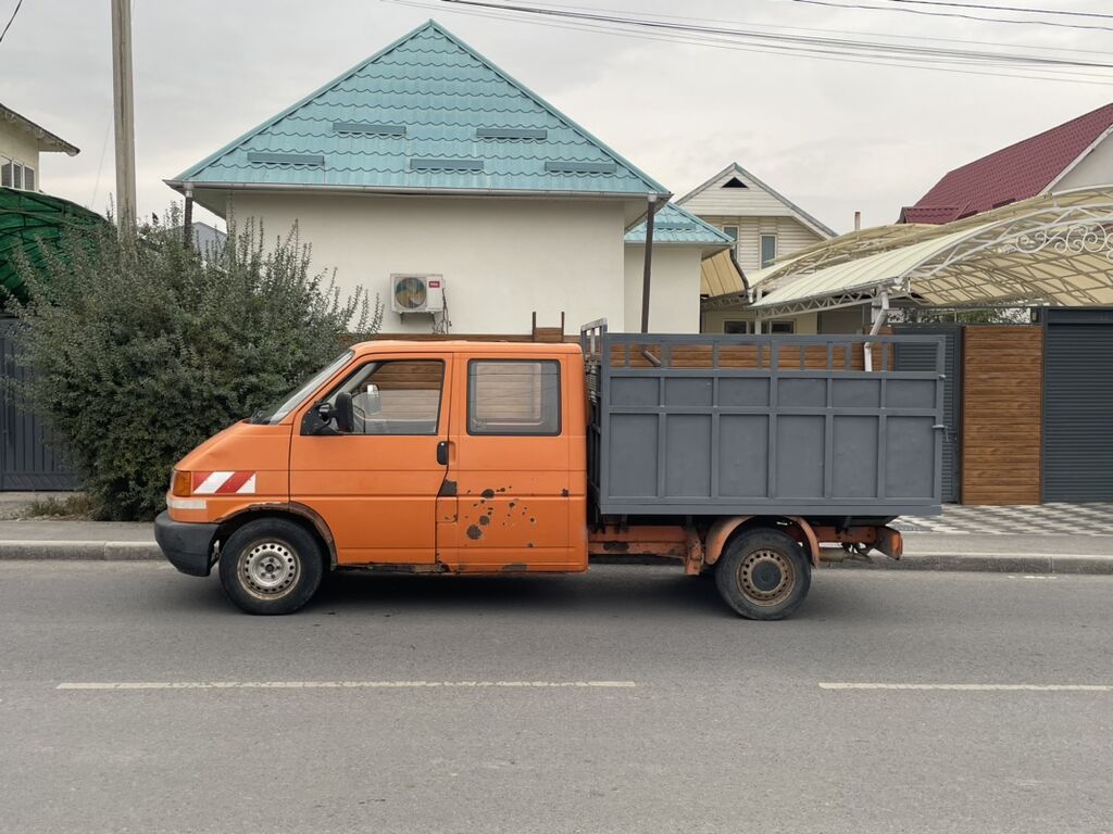 Volkswagen Transporter с грузовой платформой и двухрядной кабиной: фото 3