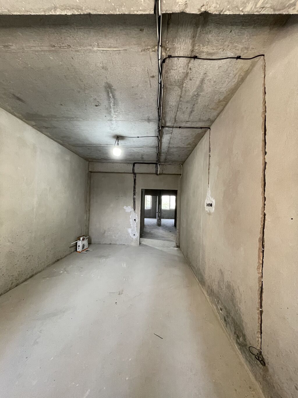 3 комнаты, 94 м², парк Фучика Элитка, 3 этаж, ПСО (под самоотделку): фото 8