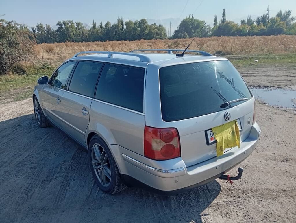 Volkswagen Passat Variant: 2004 г., 2.5 л, Автомат, Дизель, Универсал: фото 4