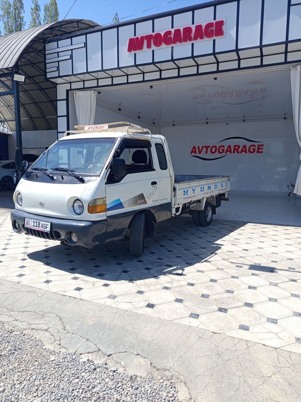 Hyundai Porter (Porter I) — компактный бортовой грузовик. Адрес: фото 2