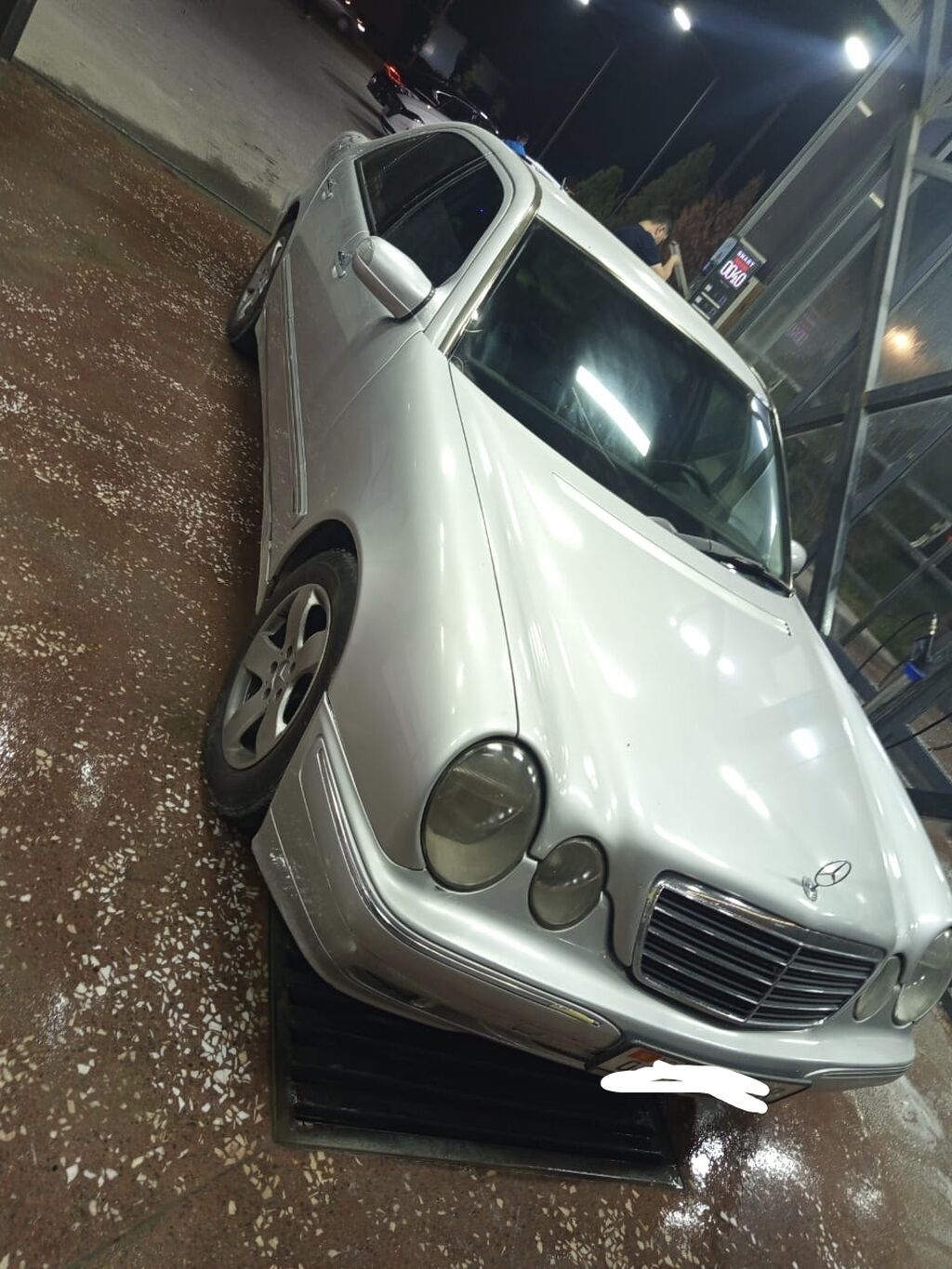 Mercedes-Benz E-Class: 2000 г., 2.7 л, Автомат, Дизель, Седан: фото 6