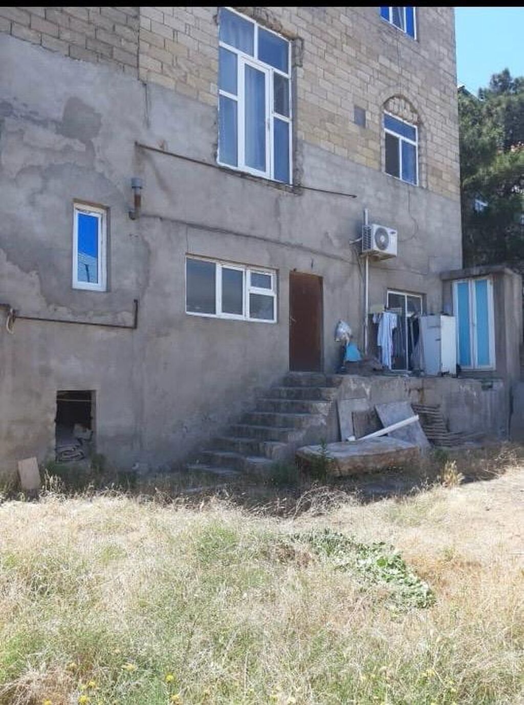 Koroğluda 10 otaqlı həyət evi satılır, 270 m², 475 000 AZN, şəkil 2 / 12