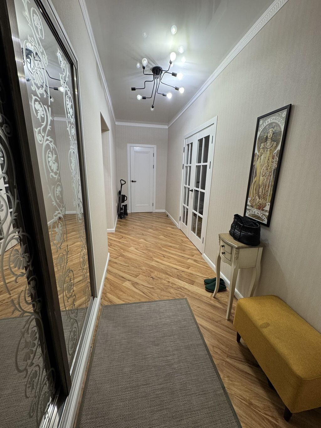 4 комнаты, 202 м², Золотой квадрат Индивидуалка, 5 этаж, Косметический ремонт: фото 3