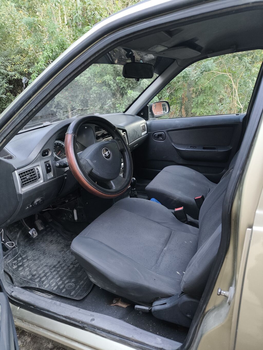 Daewoo Nexia: 2011 г., 1.6 л, Механика, Седан: фото 5