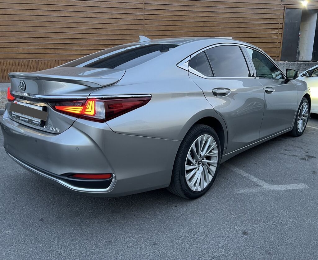 Lexus ES: 2024 г., 2.5 л, Автомат, Гибрид, Седан: фото 4