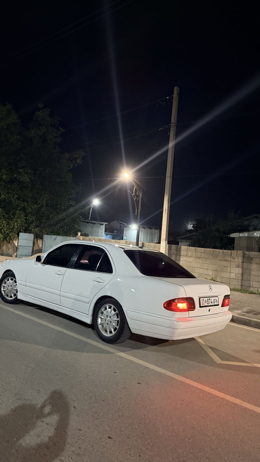 Mercedes-Benz E-Class: 2001 г., 2.2 л, Механика, Дизель, Седан: фото 2