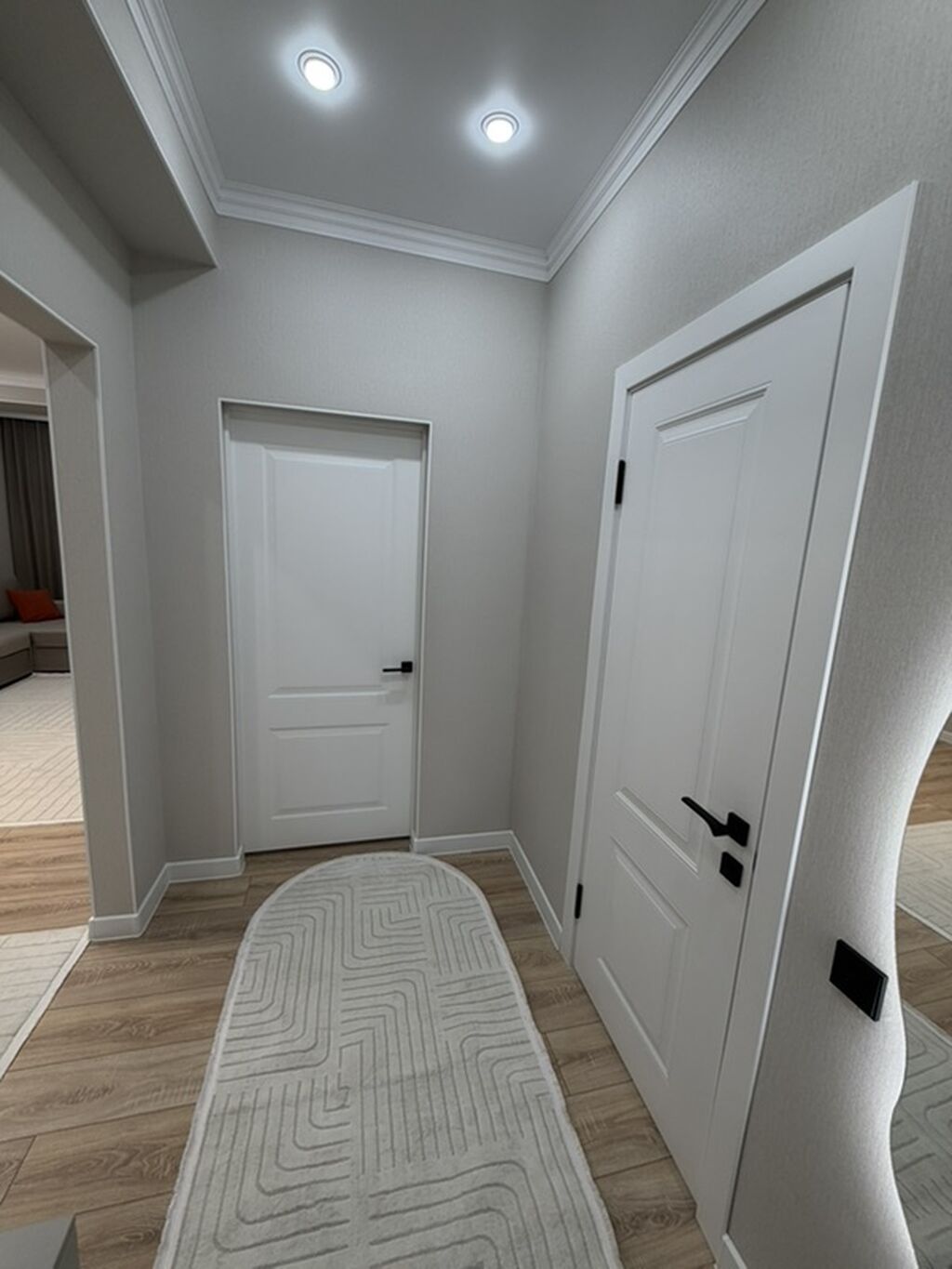 2 комнаты, 47 м², Элитка, 11 этаж, Дизайнерский ремонт: фото 2
