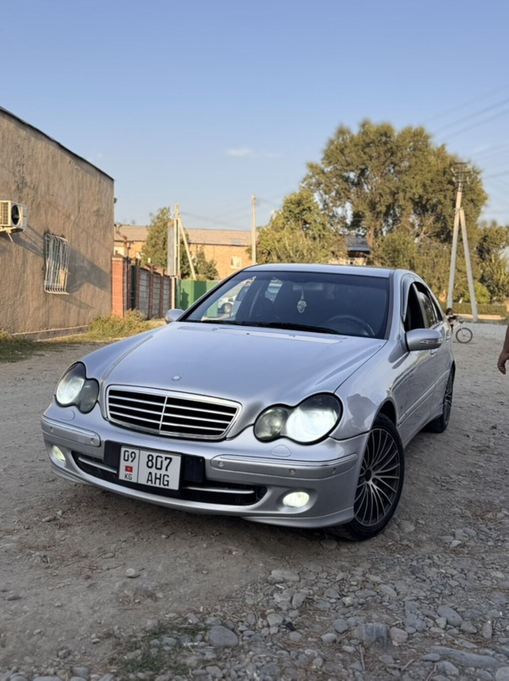 Mercedes-Benz C-Class: 2005 г., 3 л, Автомат, Бензин, Седан: фото 3