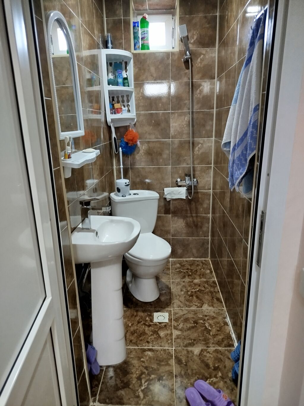Binə 3 otaqlı, 72 kv. m, Yeni təmirli