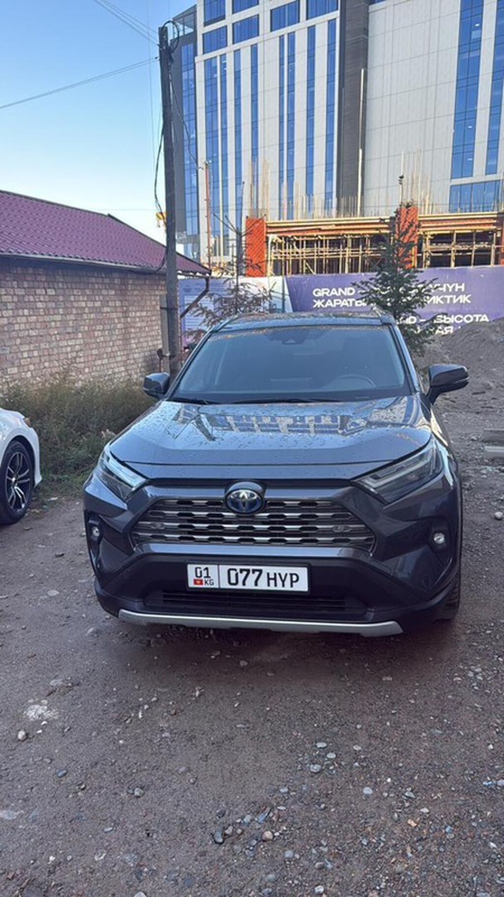 Toyota RAV4: 2024 г., 2.5 л, Автомат, Бензин, Кроссовер: фото 8
