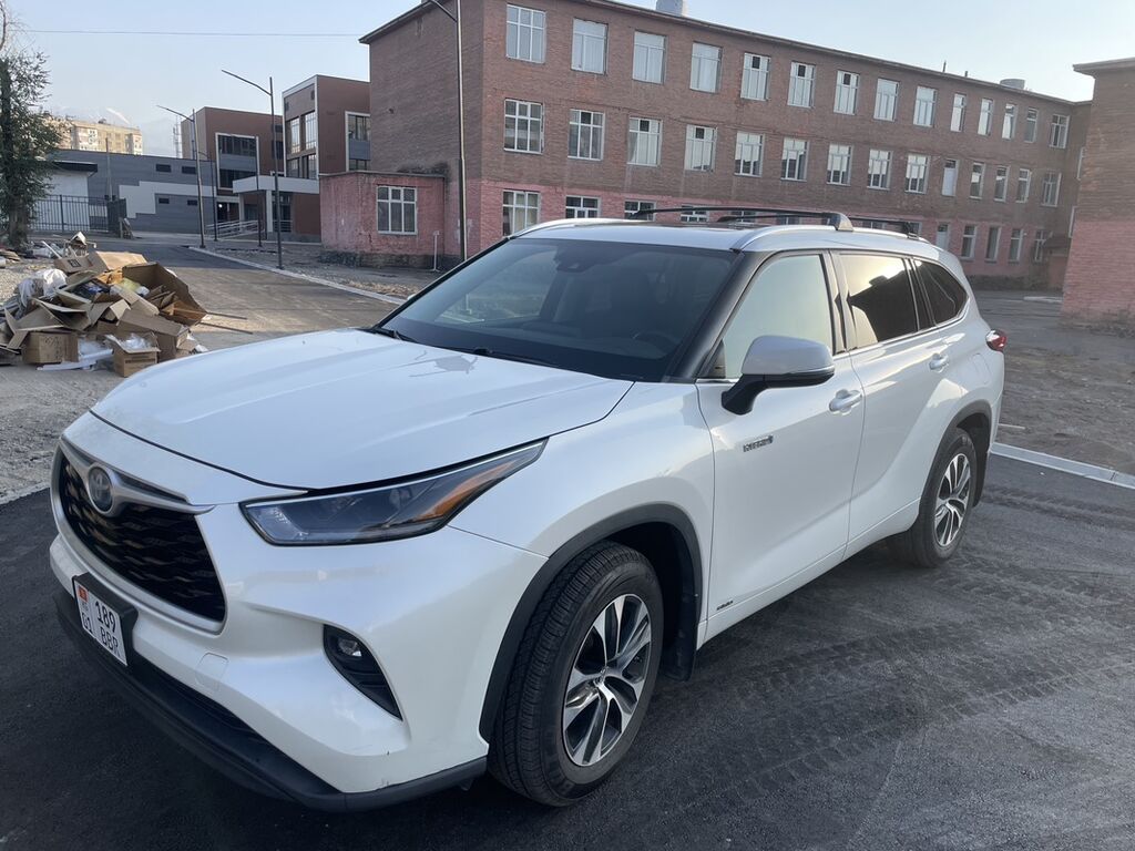 Toyota Highlander: 2020 г., Гибрид, Кроссовер: фото 1