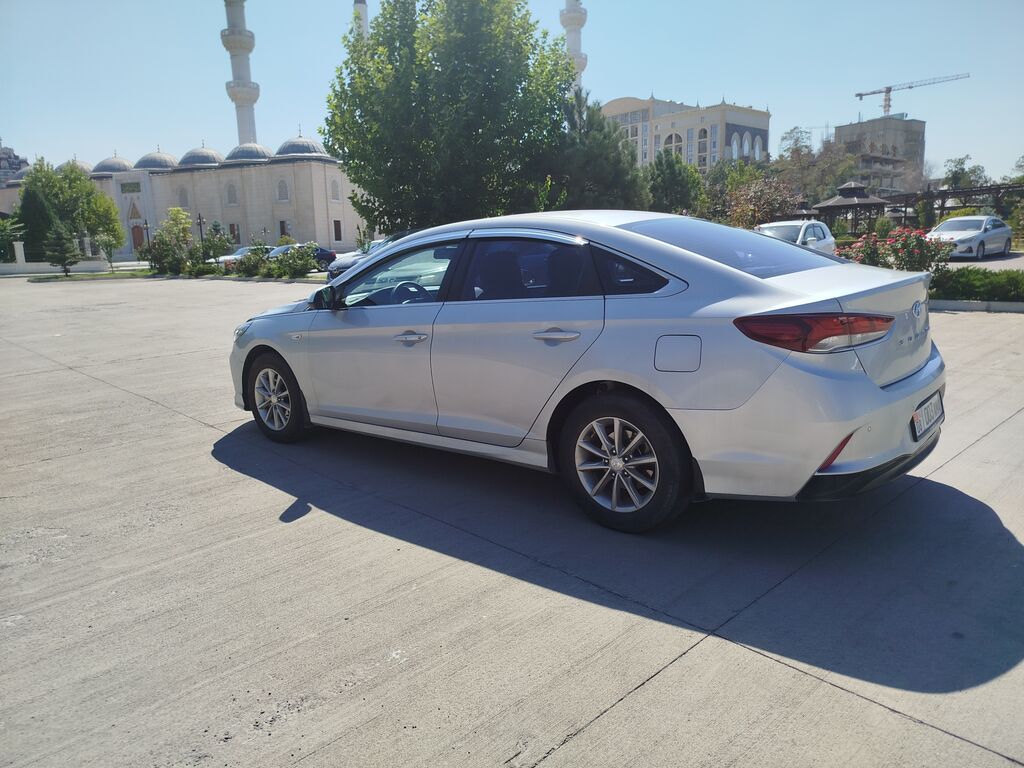 Hyundai Sonata: 2019 г., 2 л, Автомат, Бензин, Седан: фото 5
