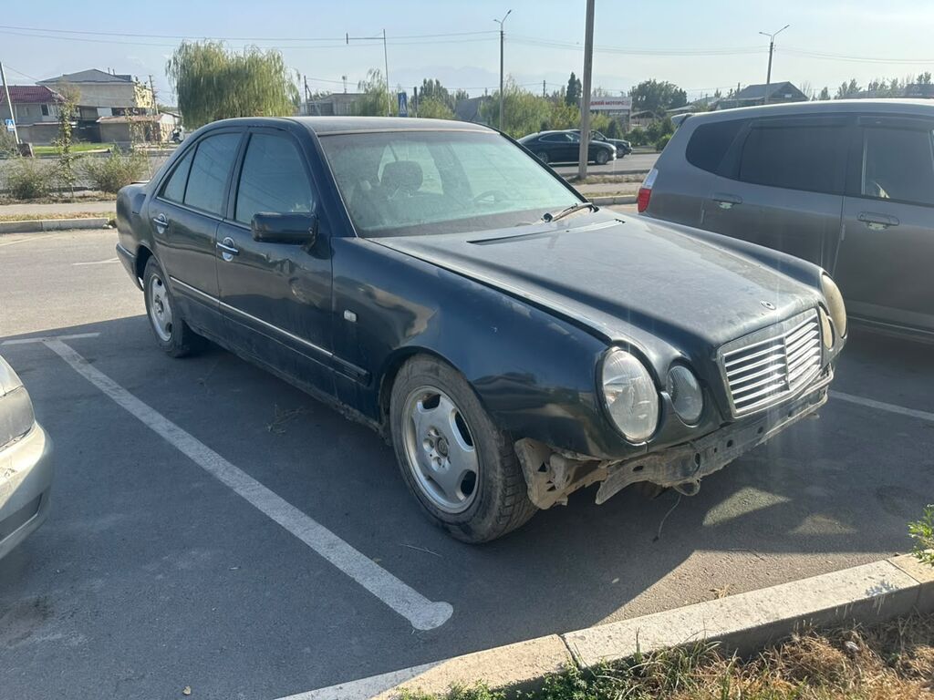 Mercedes-Benz E-Class: 1996 г., 2.8 л, Автомат, Бензин, Седан: фото 2
