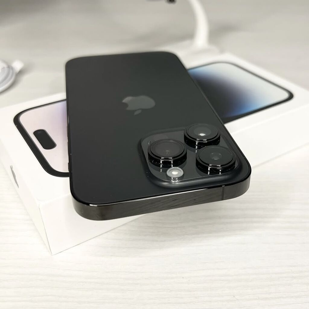 IPhone 14 Pro, Б/у, 256 ГБ, Черный, Коробка, 94 % — фото 2