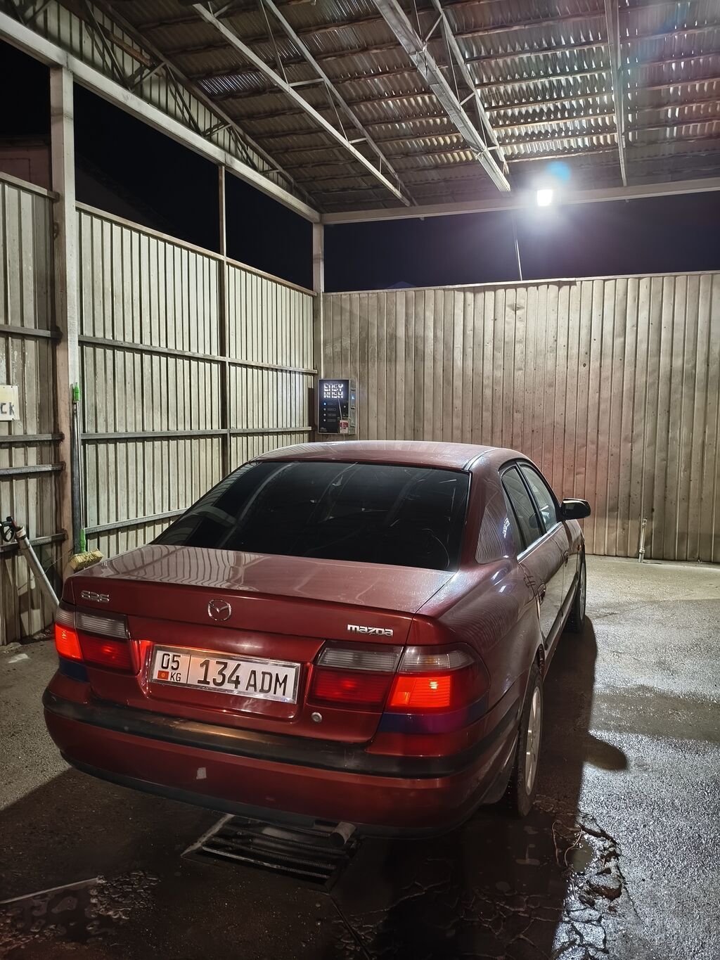 Mazda 626: 1997 г., 2 л, Механика, Бензин, Седан: фото 2