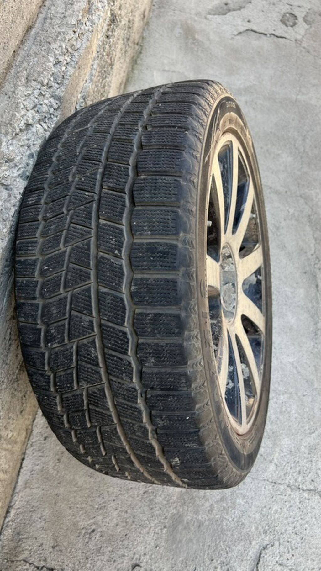 R 18 /45/245 Литой диск с зимней шиной в сборе. 1 штук Для карнивала: фото 4