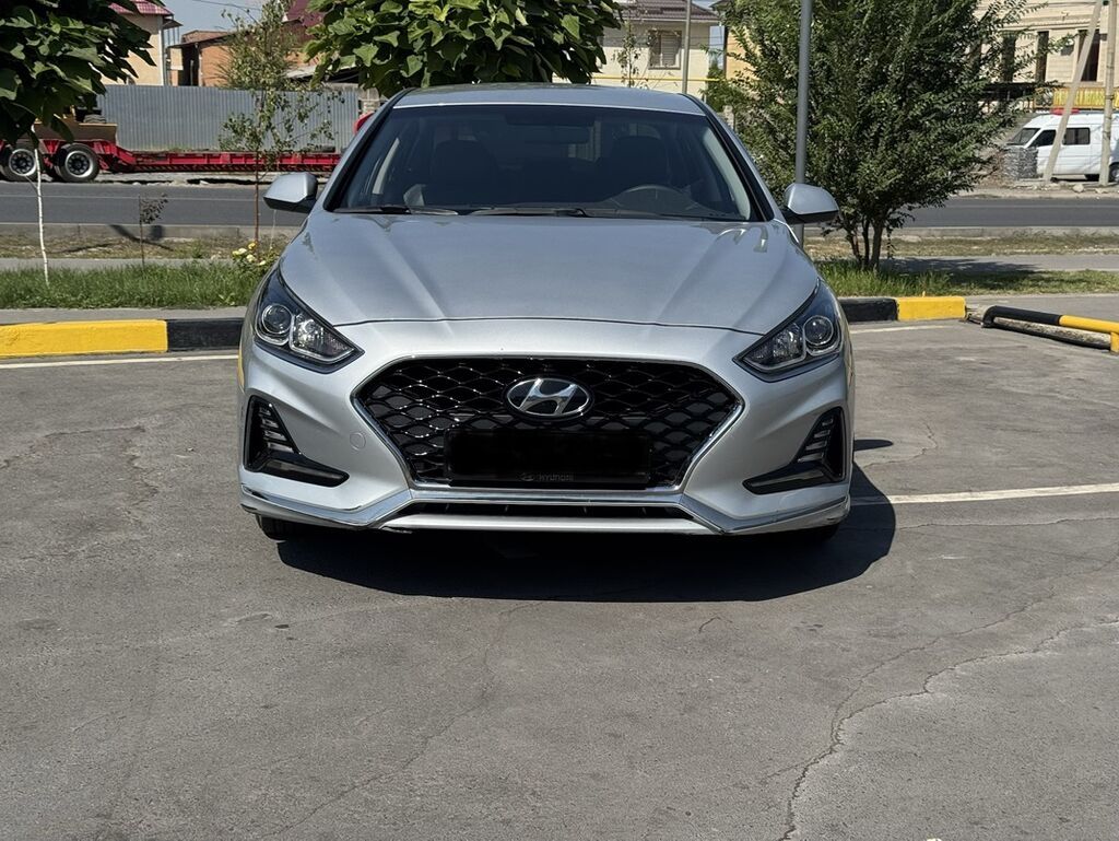 Hyundai Sonata: 2019 г., 2 л, Автомат, Газ, Седан: фото 2